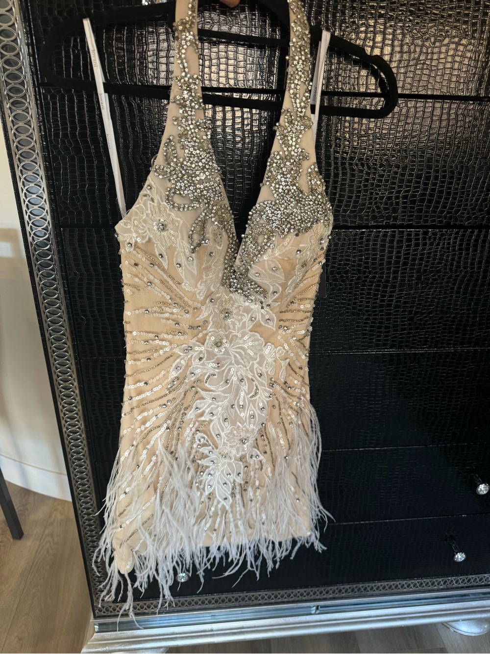 Jovani Embellished Feather Hem Halter Mini Dress - Nude size 4